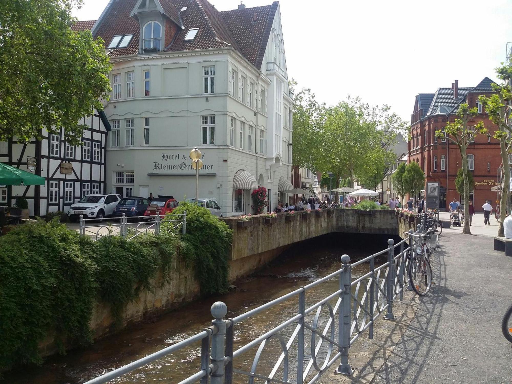 Hotel & Cafe Kleinergruenauer Bad Salzuflen Exterior photo