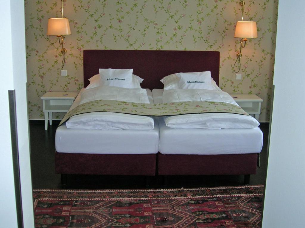 Hotel & Cafe Kleinergruenauer Bad Salzuflen Room photo