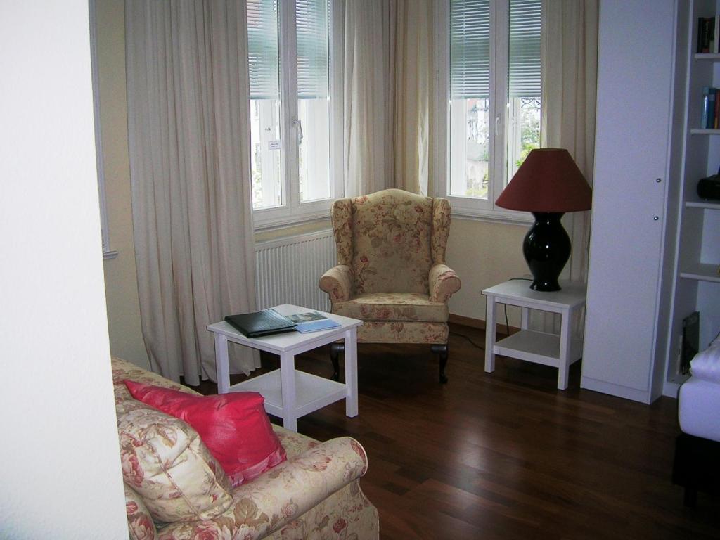 Hotel & Cafe Kleinergruenauer Bad Salzuflen Room photo